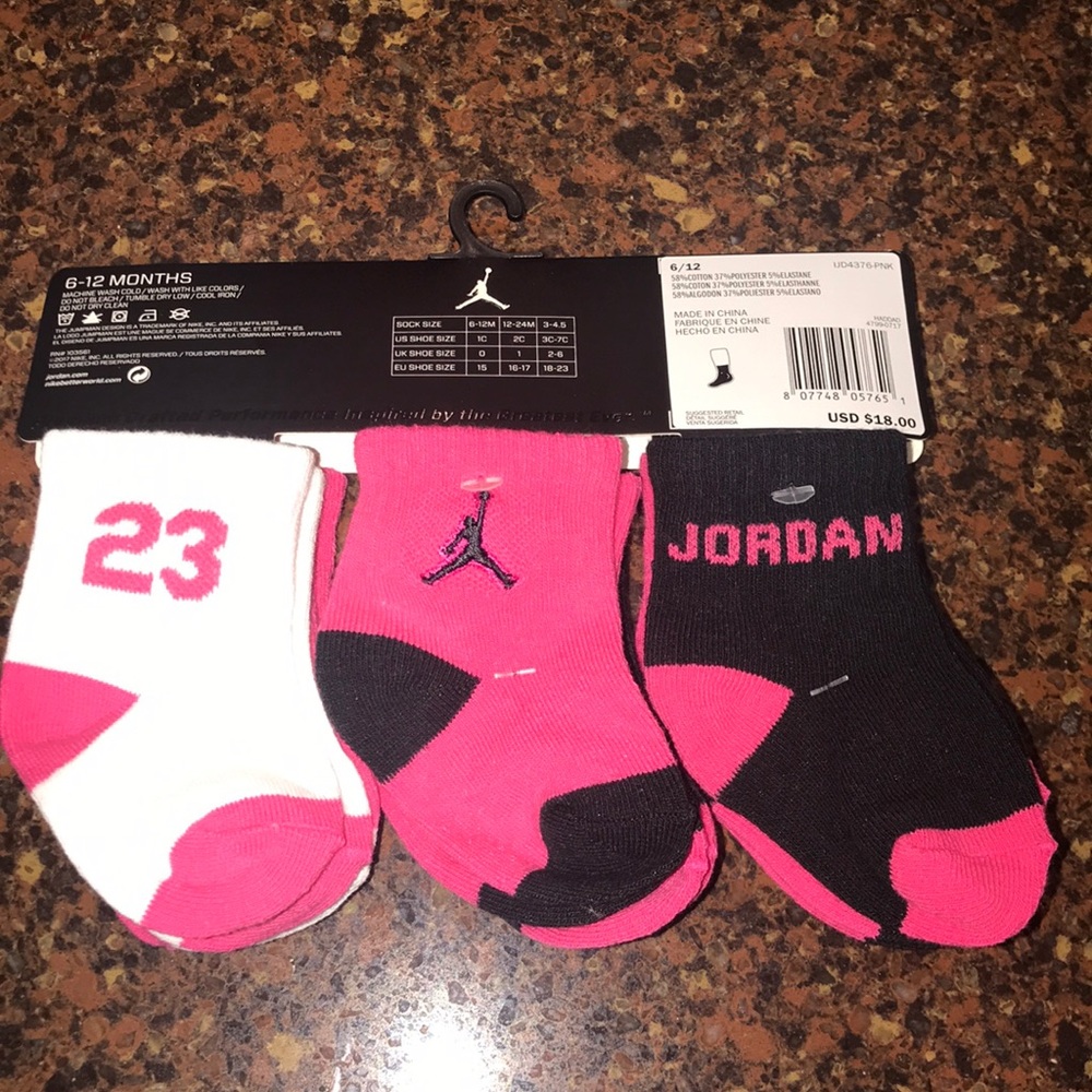 Baby Nike Jordan socks 6 pairs girls 6-12 months - Picture 2 of 2